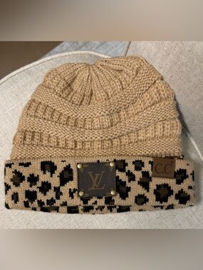 NWOT Upcycle Custom Made Cable Knit Beanie